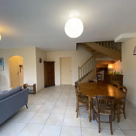 Confortable à Fouras, Proche Mer, 3 Chambres, Terrasse, Jardin, Wifi - Fr-1-709-59