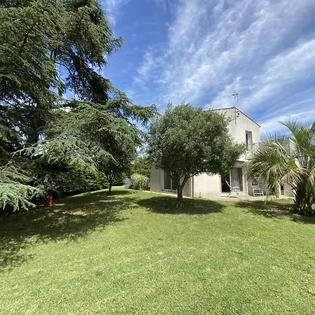 Confortable A Fouras, Proche Mer, 3 Chambres, Terrasse, Jardin, Wifi - Fr-1-709-59 Holiday home Fouras